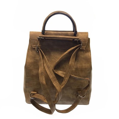 Объёмный сумка-рюкзак Indigo из эко-кожи бежево-карамельного цвета.