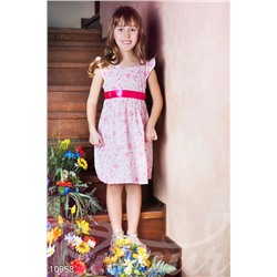 Розовое детское платье в цветочек