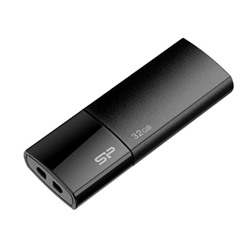 32GB накопитель  USB3.0 Silicon Power Blaze B05 черный