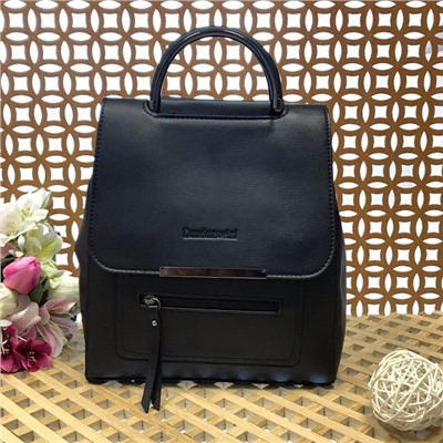 Cумка-рюкзак оверсайз Dan_Wei из эко-кожи чёрного цвета.