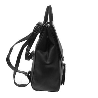 Cумка-рюкзак оверсайз Dan_Wei из эко-кожи чёрного цвета.